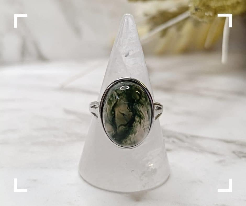 Moss Agate Circle Crystal Ring