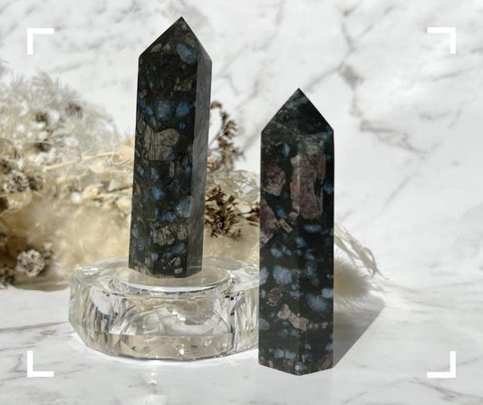 Que Sera Crystal Tower