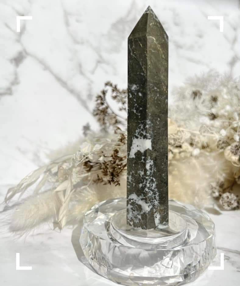 Chalcopyrite Pyrite/Quartz Tower