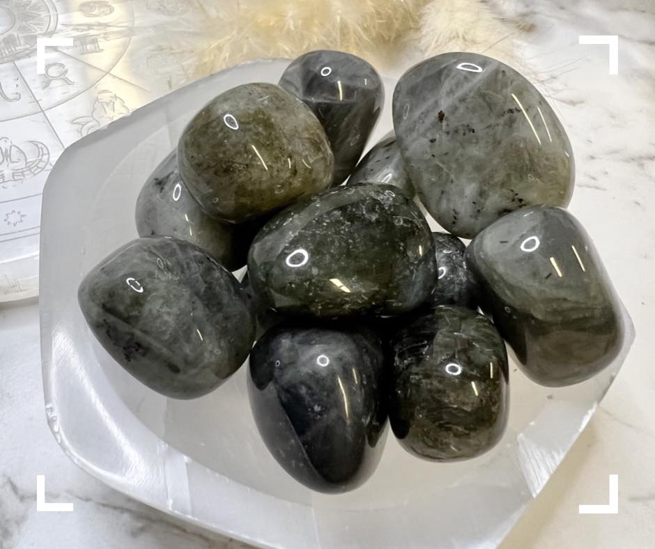 Labradorite Tumble