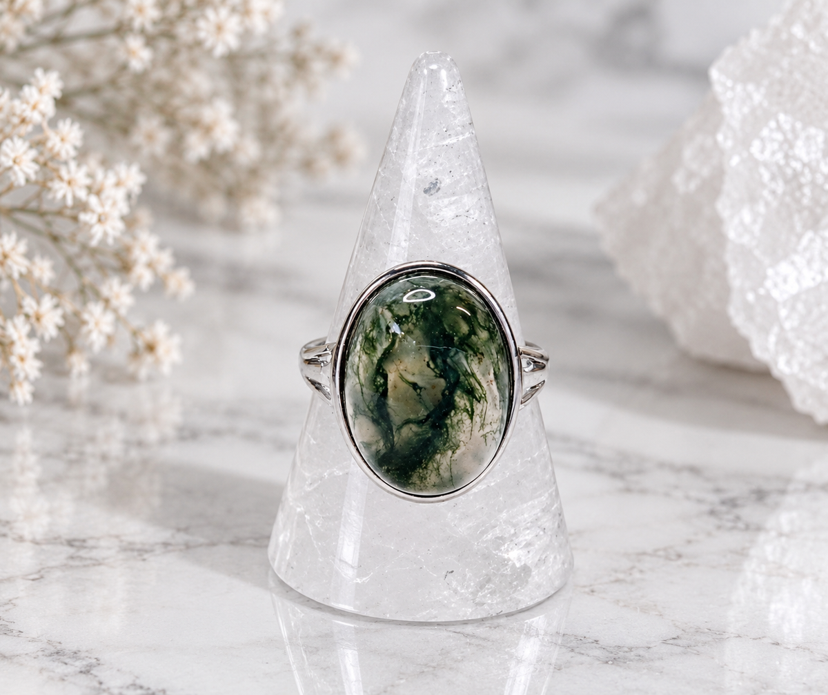 Moss Agate Circle Crystal Ring