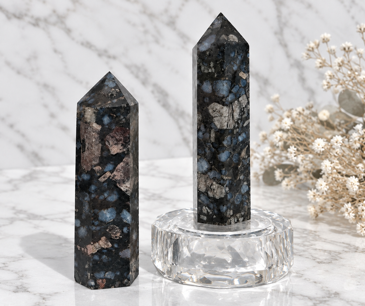 Que Sera Crystal Tower