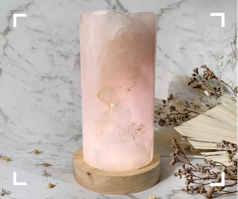 Mangano Calcite Crystal Lamp