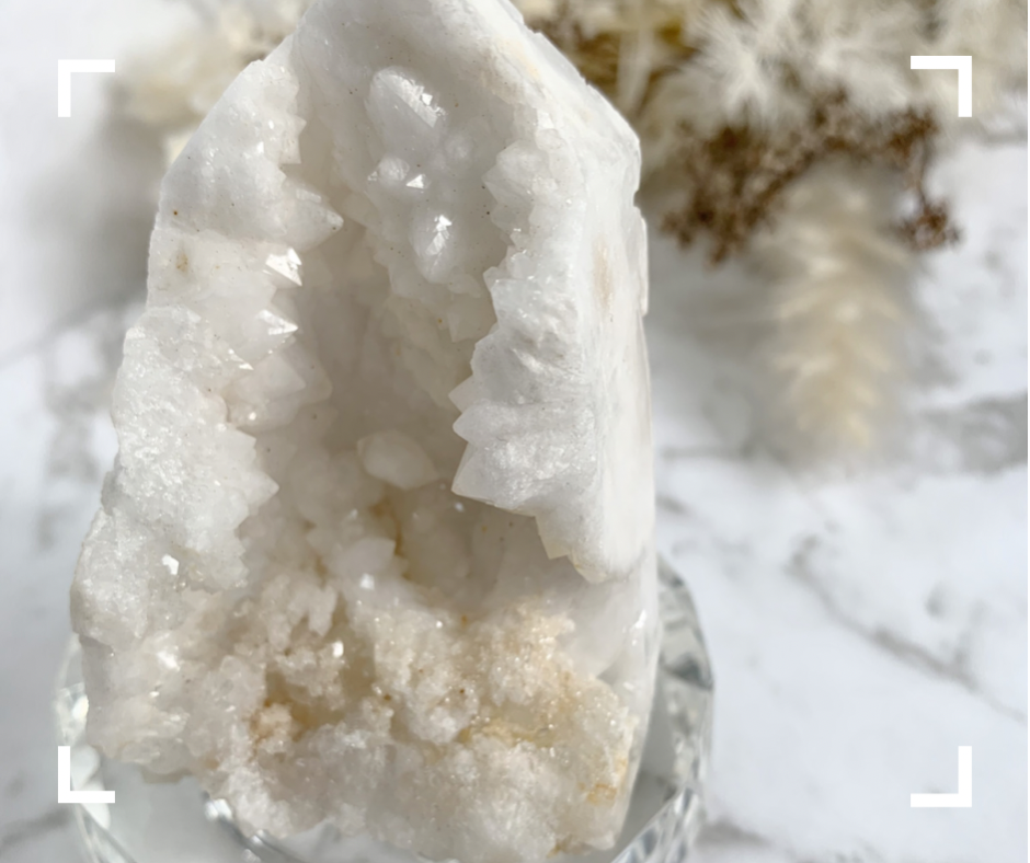 Druzy Quartz/Agate Crystal Geode Point 1