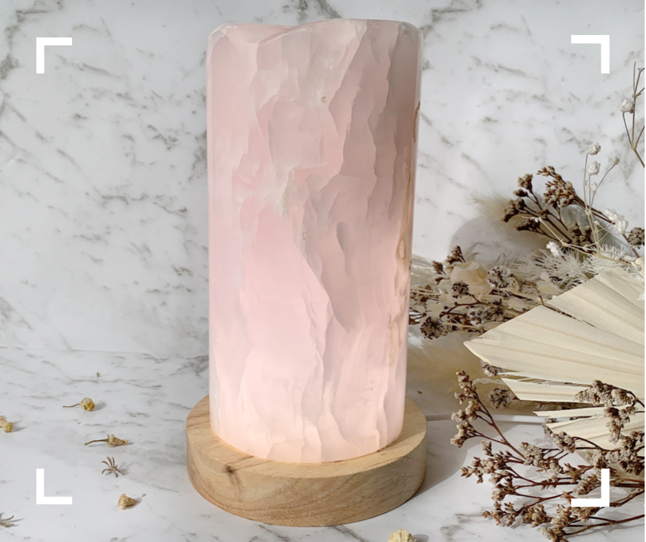 Mangano Calcite Crystal Lamp