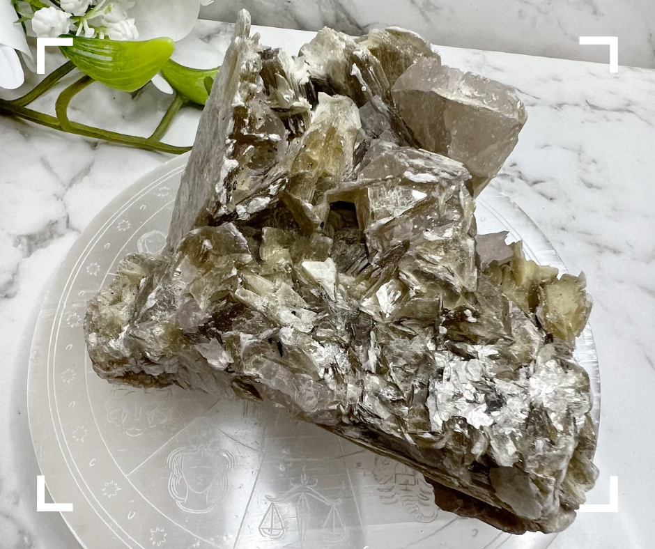 Raw Golden Mica