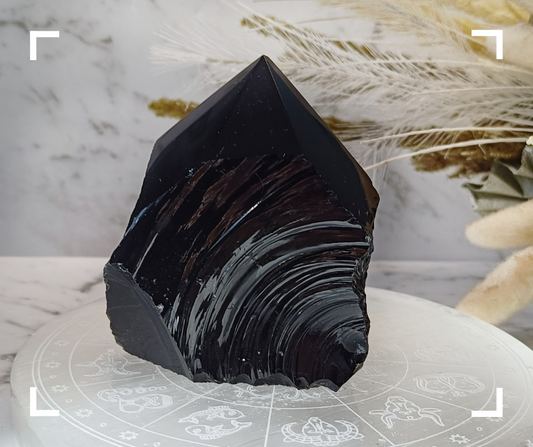 Obsidian Crystal Cupcake Rough Point