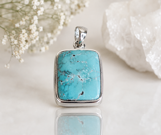 Turquoise Crystal Pendant